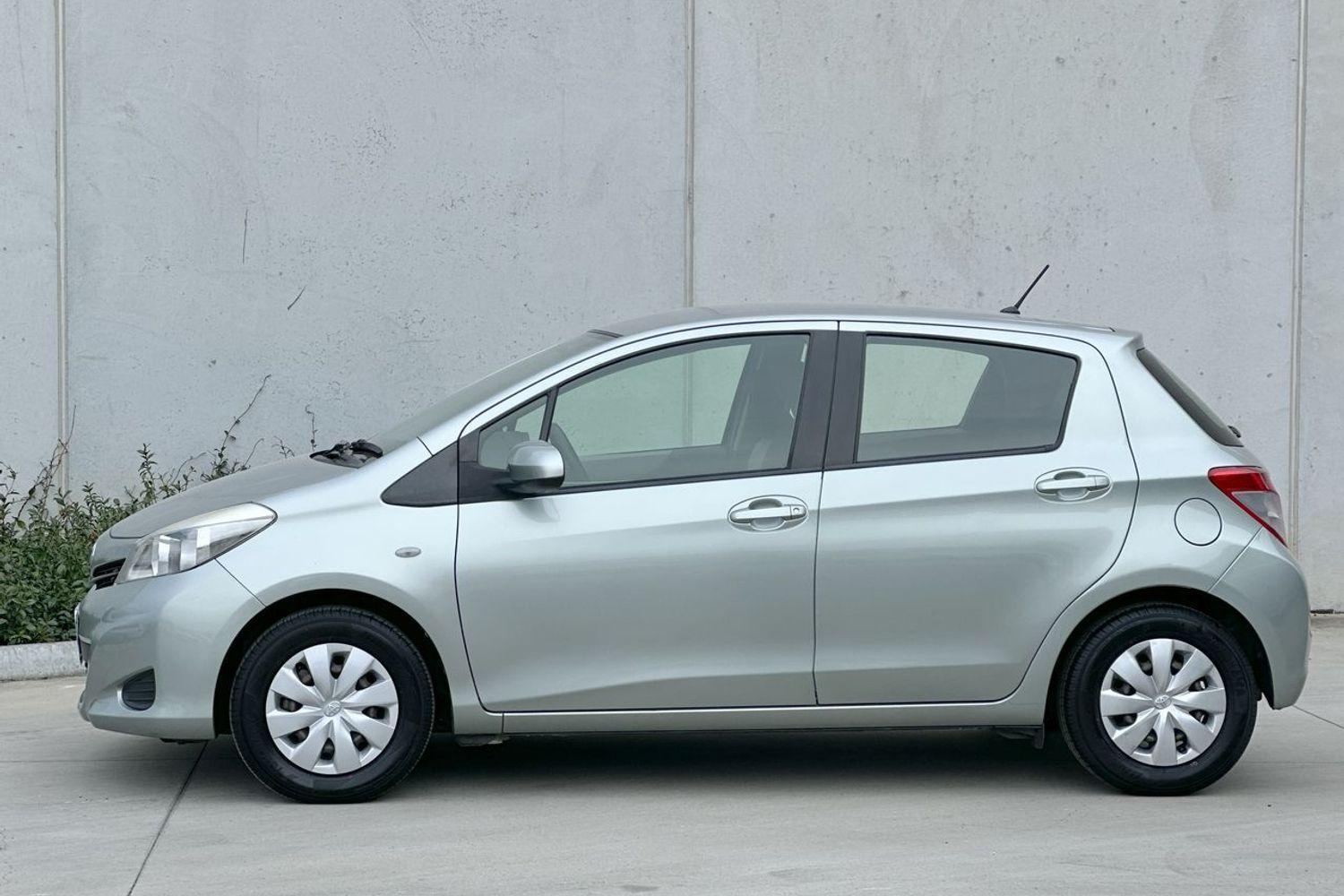 2012 Toyota Yaris YR in Green