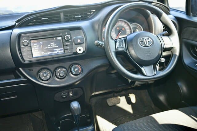2017 Toyota Yaris Ascent in Silver