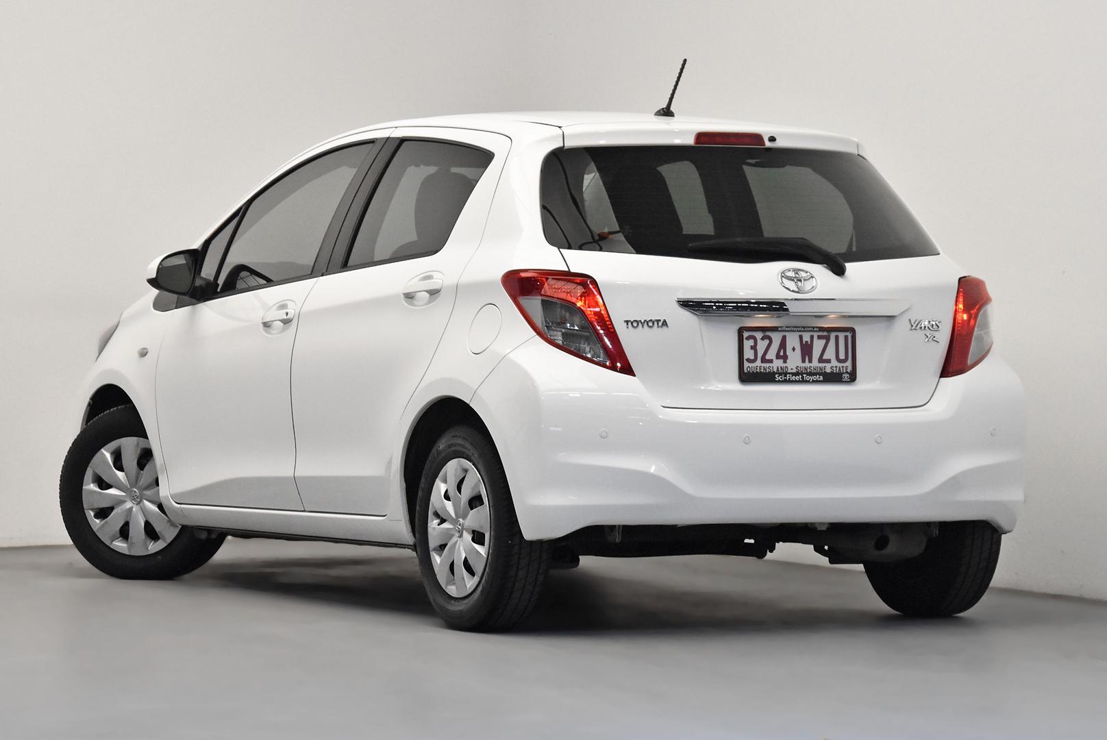 2013 Toyota Yaris YR in White