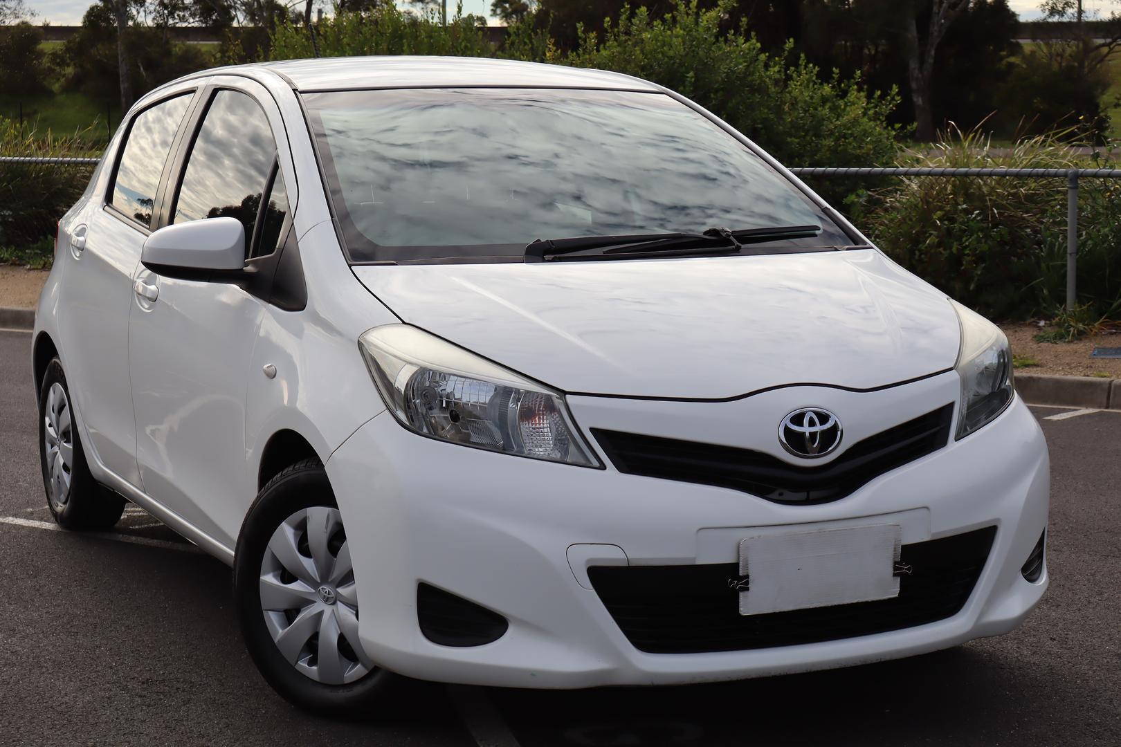 2013 Toyota Yaris YR in White