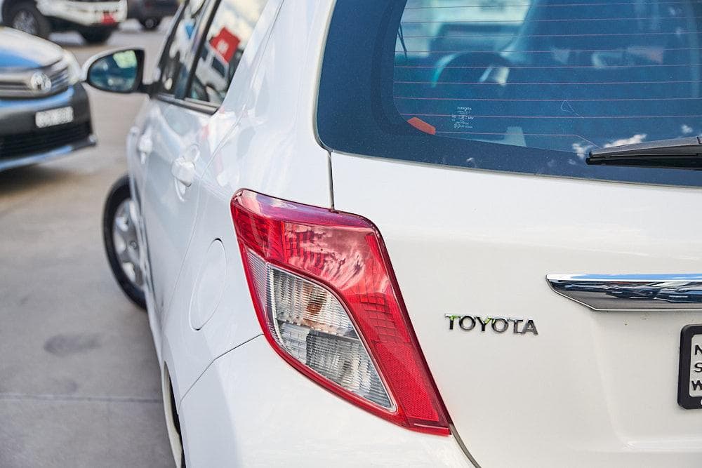 2013 Toyota Yaris YR in White