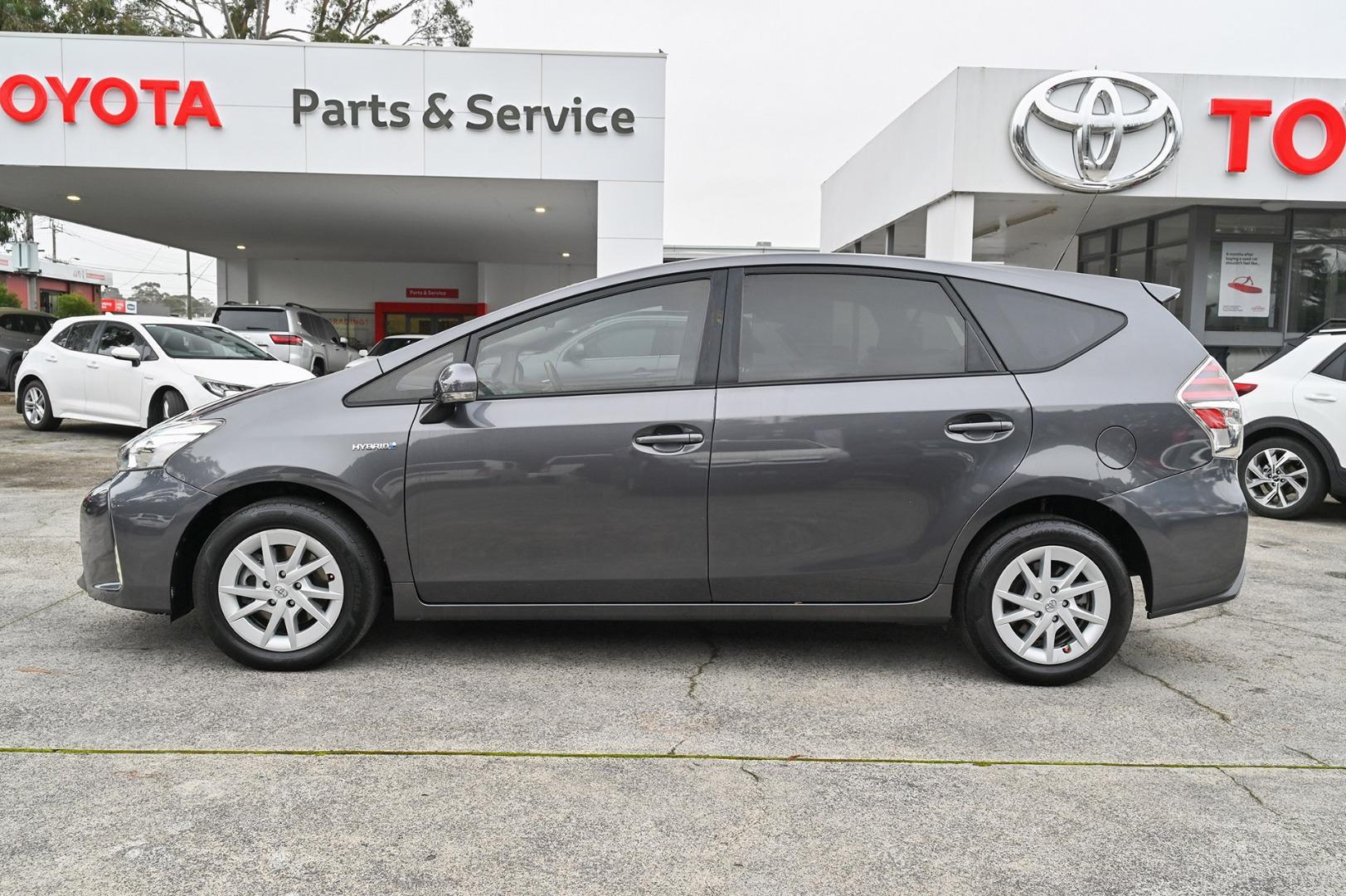 2017 Toyota Prius V L1 in Grey