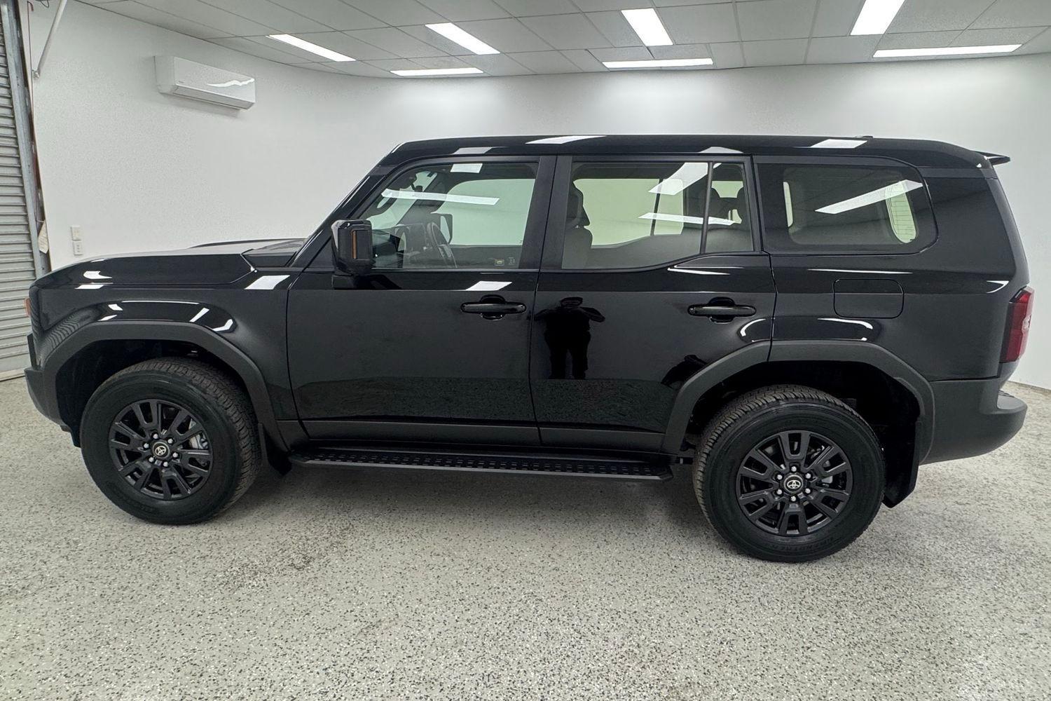 2025 Toyota Landcruiser Prado GX in Black