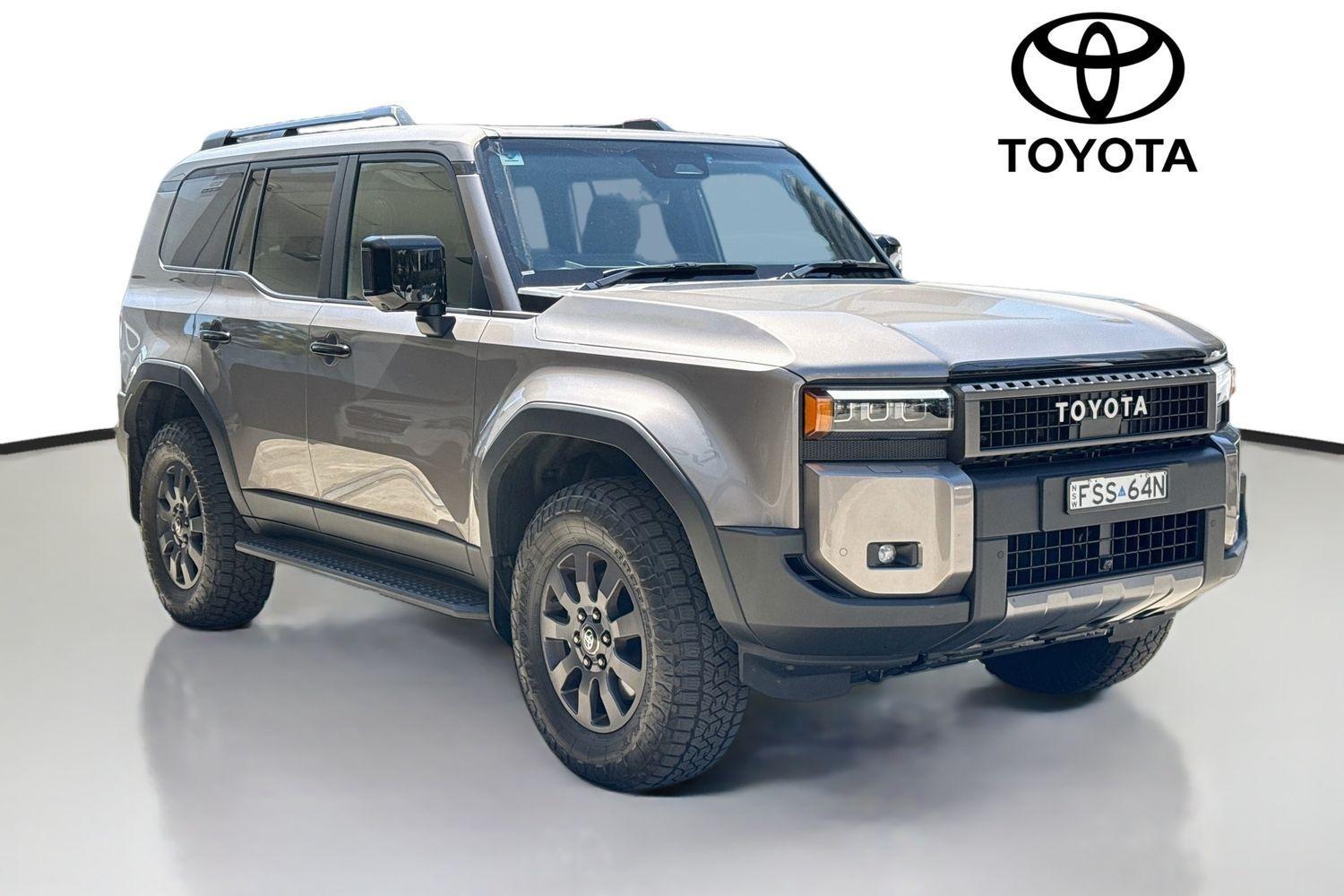 2025 Toyota Landcruiser Prado Altitude in Bronze