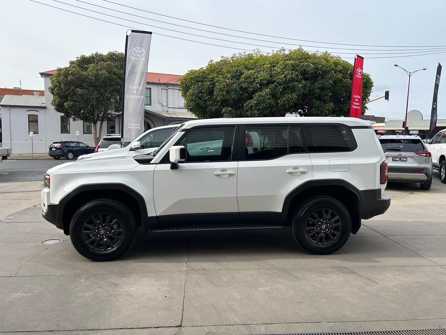 2024 Toyota Landcruiser Prado GX in White