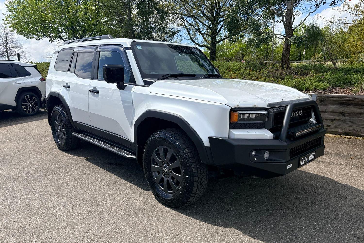 2024 Toyota Landcruiser Prado Altitude in White