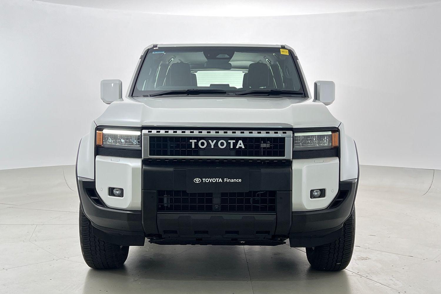 2025 Toyota Landcruiser Prado GX in White