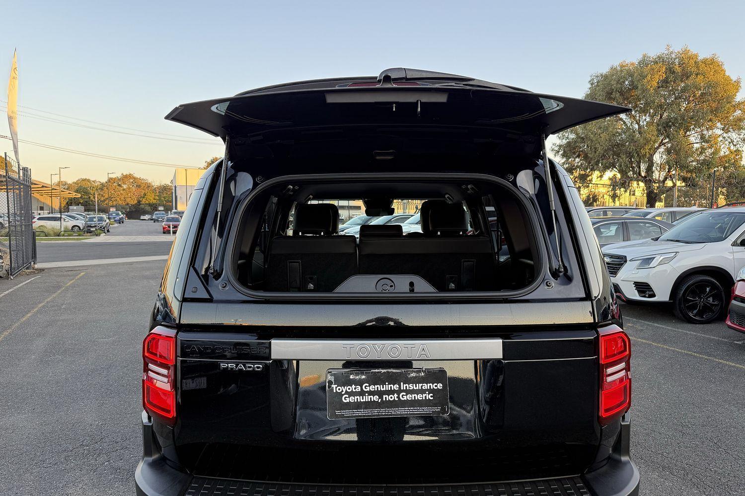 2025 Toyota Landcruiser Prado GXL in Black