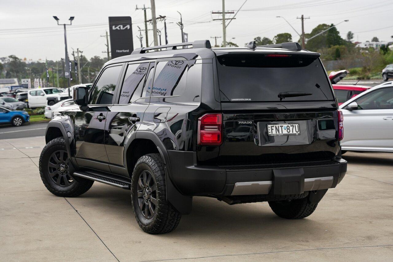 2024 Toyota Landcruiser Prado Altitude in Black
