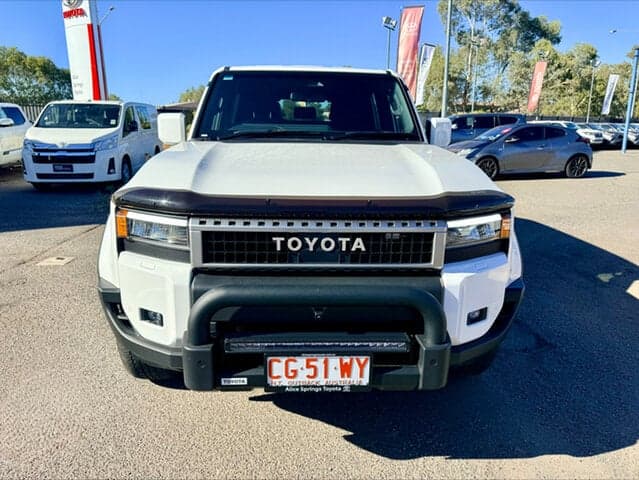 2025 Toyota Landcruiser Prado GX in White