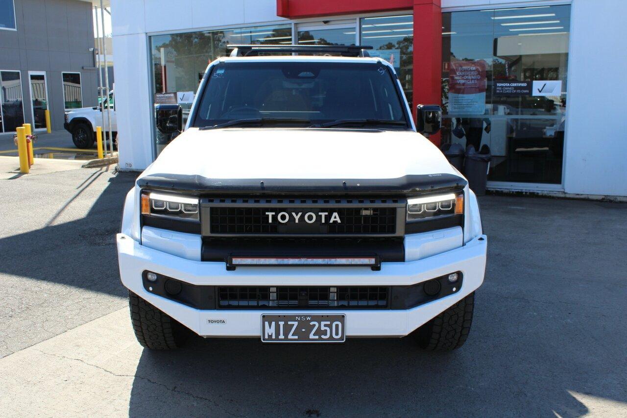 2025 Toyota Landcruiser Prado Altitude in White