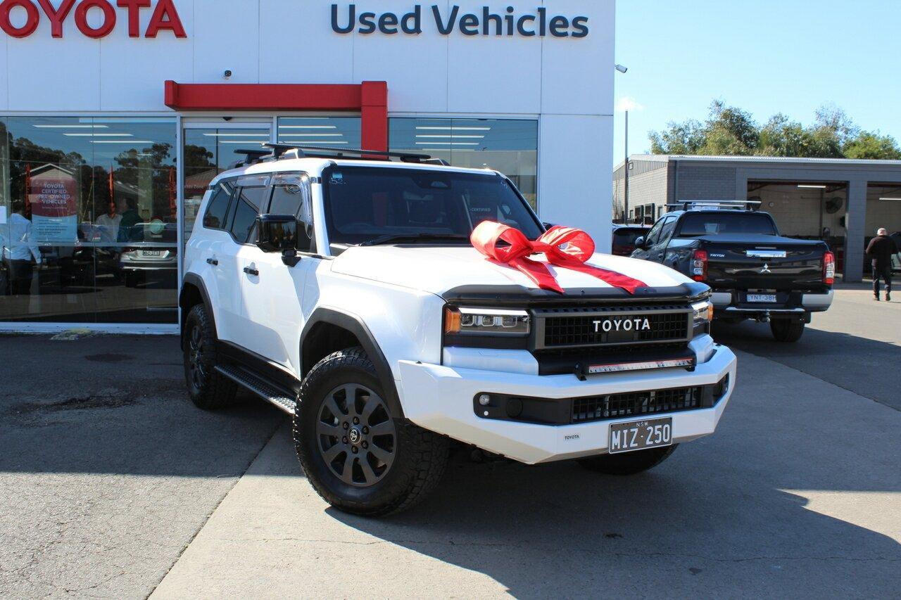 2025 Toyota Landcruiser Prado Altitude in White