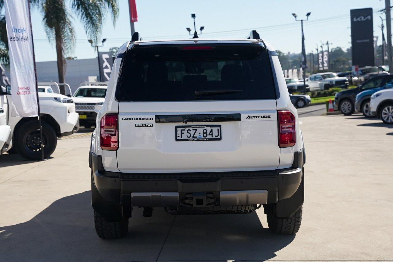 2025 Toyota Landcruiser Prado Altitude in White