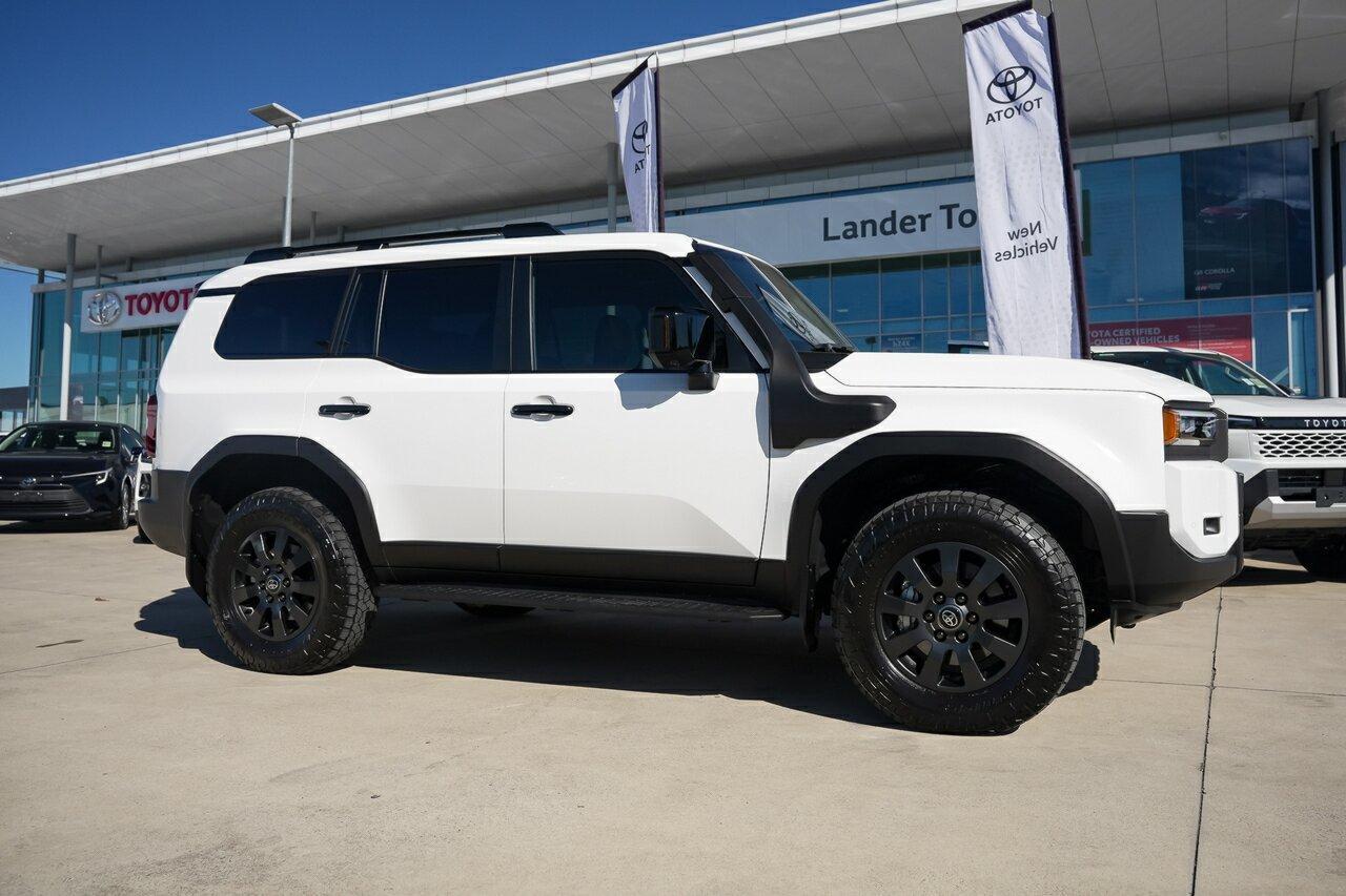 2025 Toyota Landcruiser Prado Altitude in White