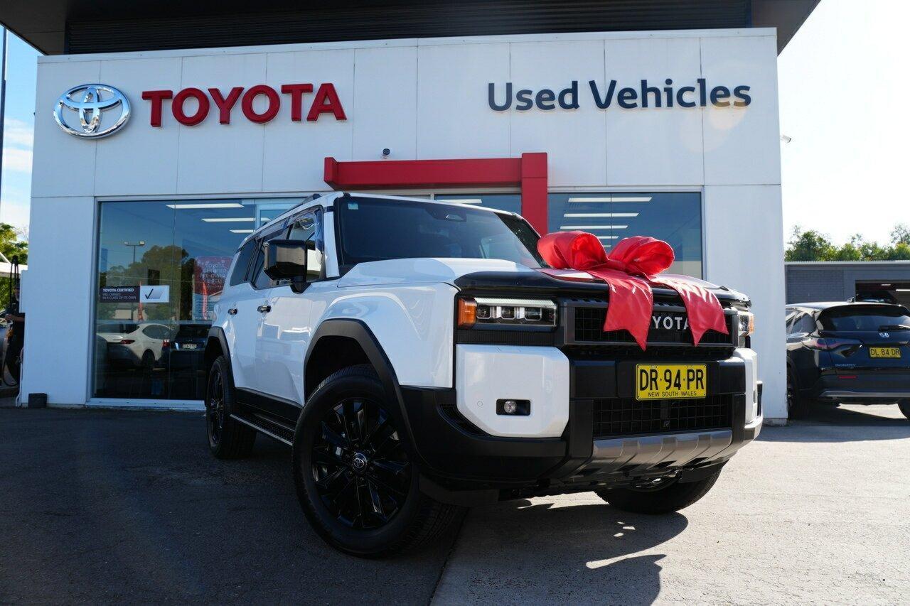 2025 Toyota Landcruiser Prado Altitude in White