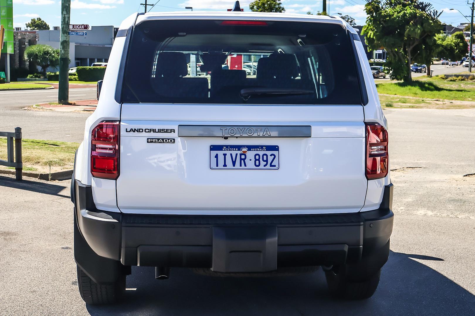 2024 Toyota Landcruiser Prado GX in White