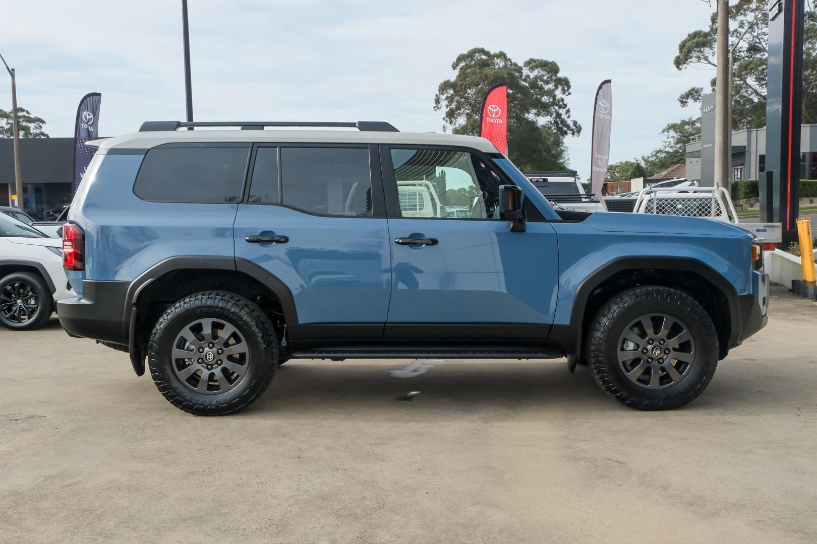 2025 Toyota Landcruiser Prado Altitude in Two Tone