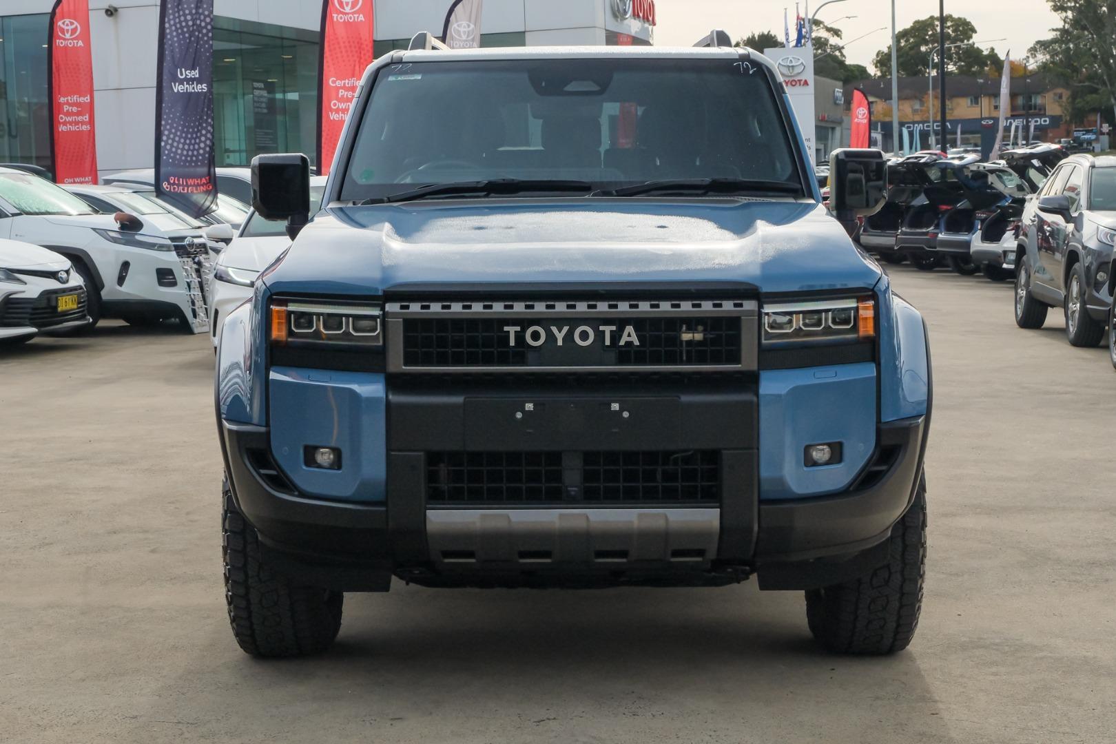 2025 Toyota Landcruiser Prado Altitude in Two Tone