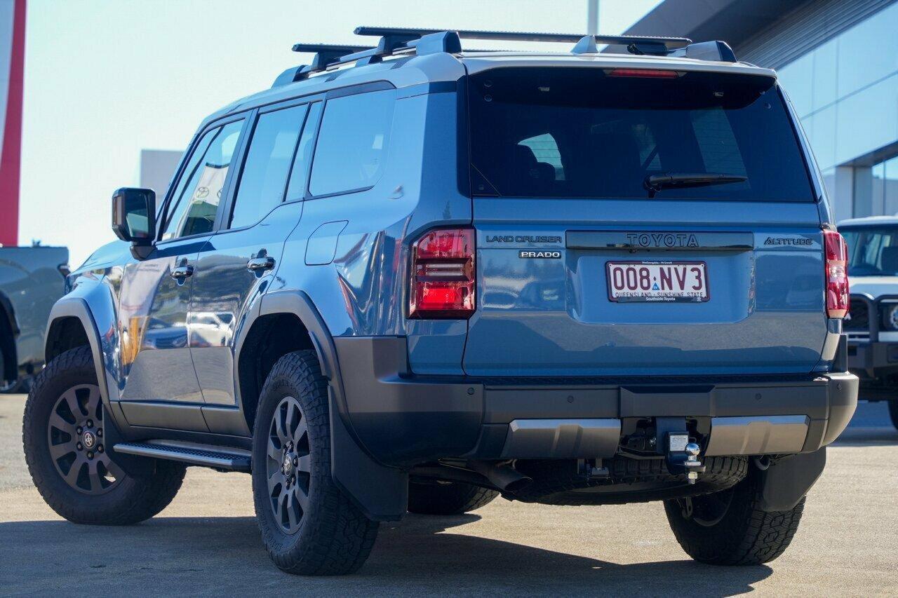 2025 Toyota Landcruiser Prado Altitude in Two Tone