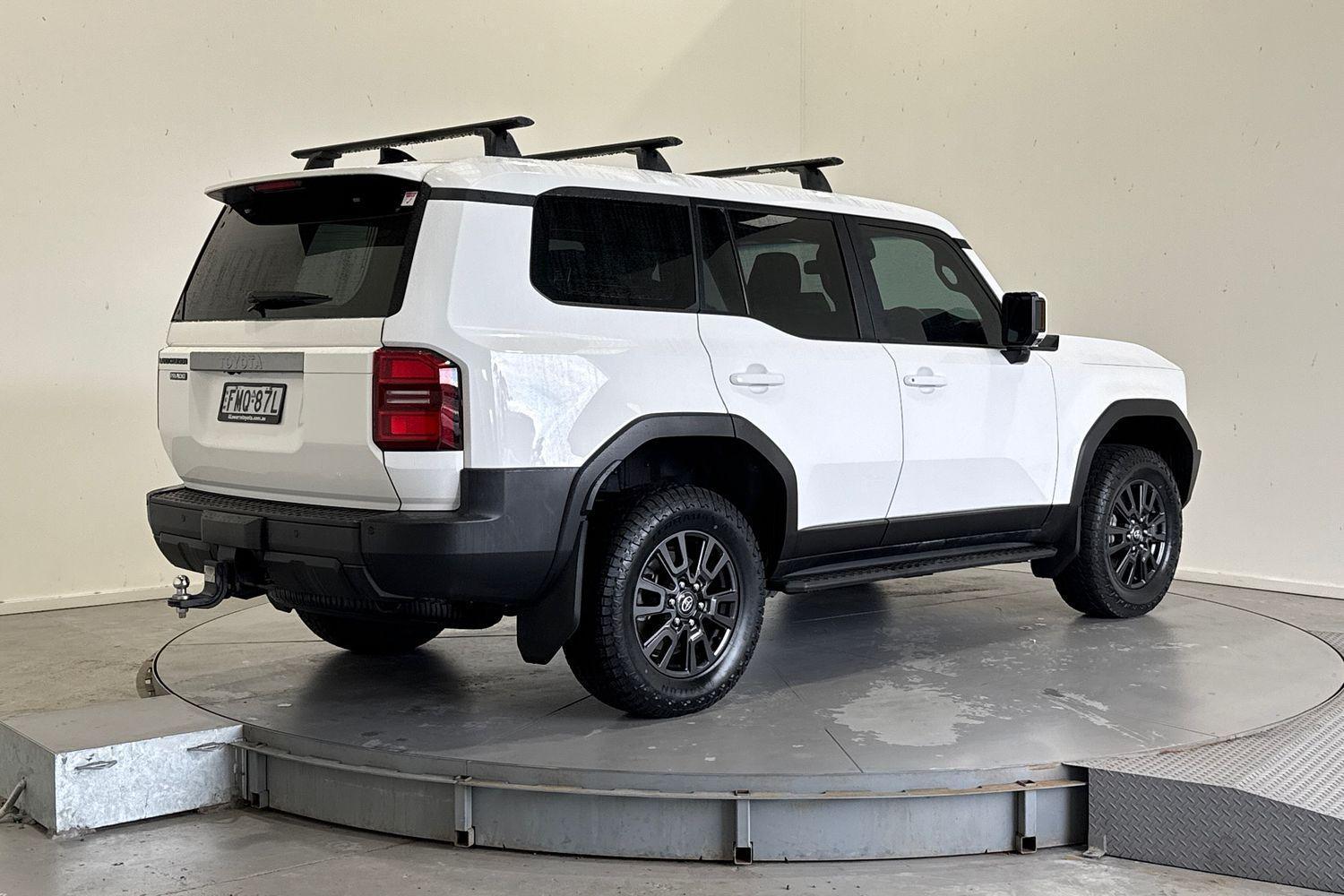 2024 Toyota Landcruiser Prado GX in White