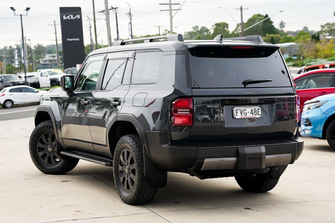 2025 Toyota Landcruiser Prado Altitude in Grey
