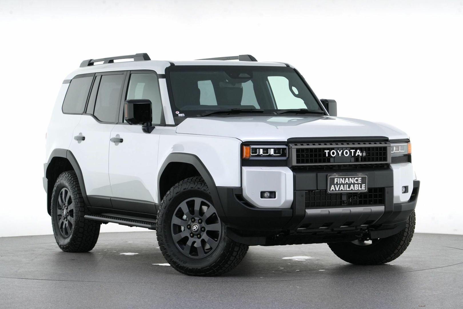 2025 Toyota Landcruiser Prado Altitude in White