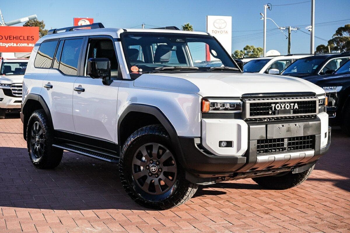 2025 Toyota Landcruiser Prado Altitude in White