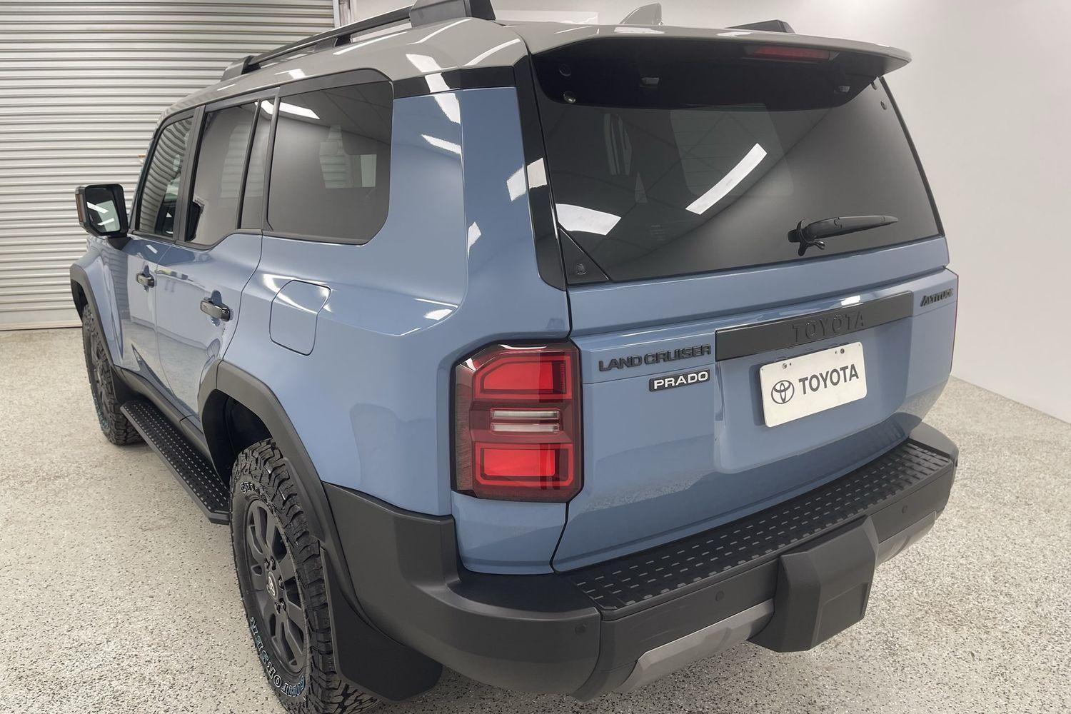 2025 Toyota Landcruiser Prado Altitude in Two Tone