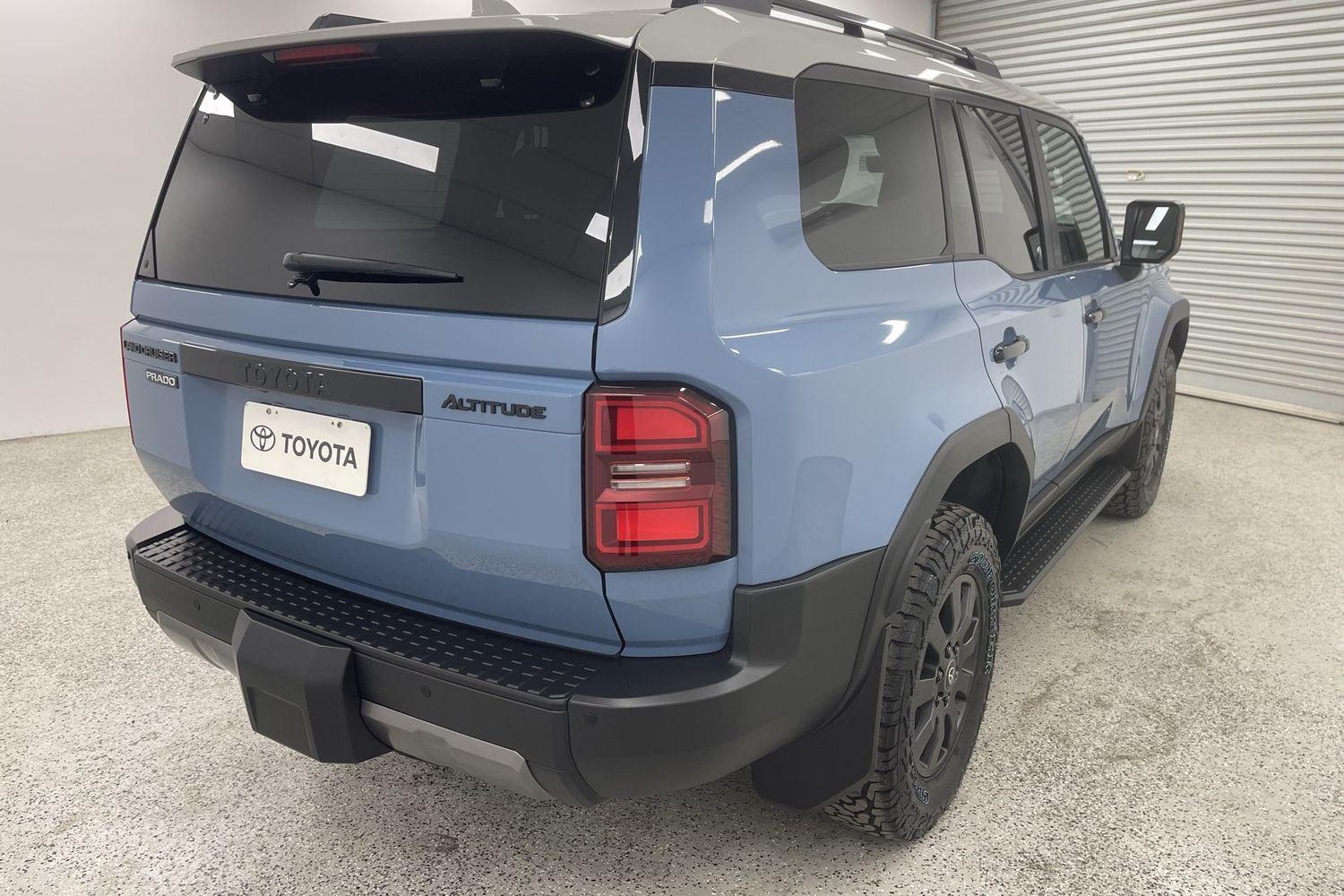 2025 Toyota Landcruiser Prado Altitude in Two Tone