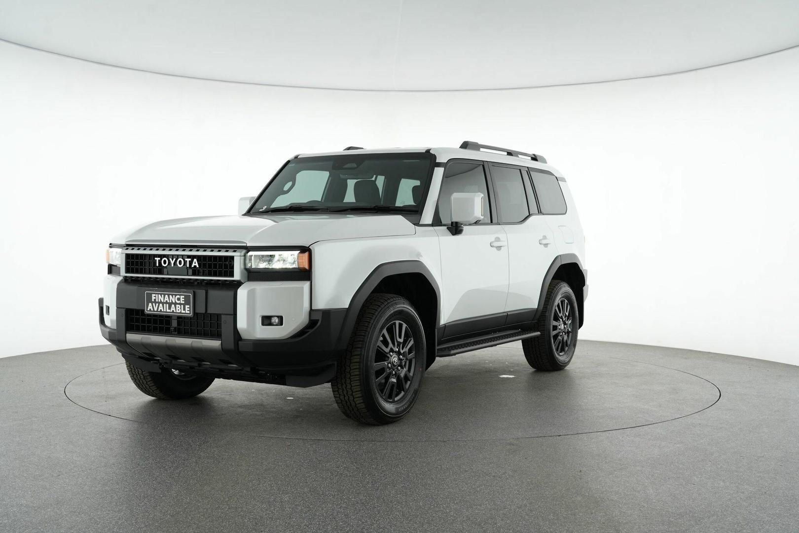 2026 Toyota Landcruiser Prado GXL in White