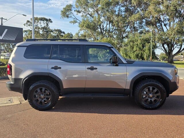 2025 Toyota Landcruiser Prado Altitude in Bronze