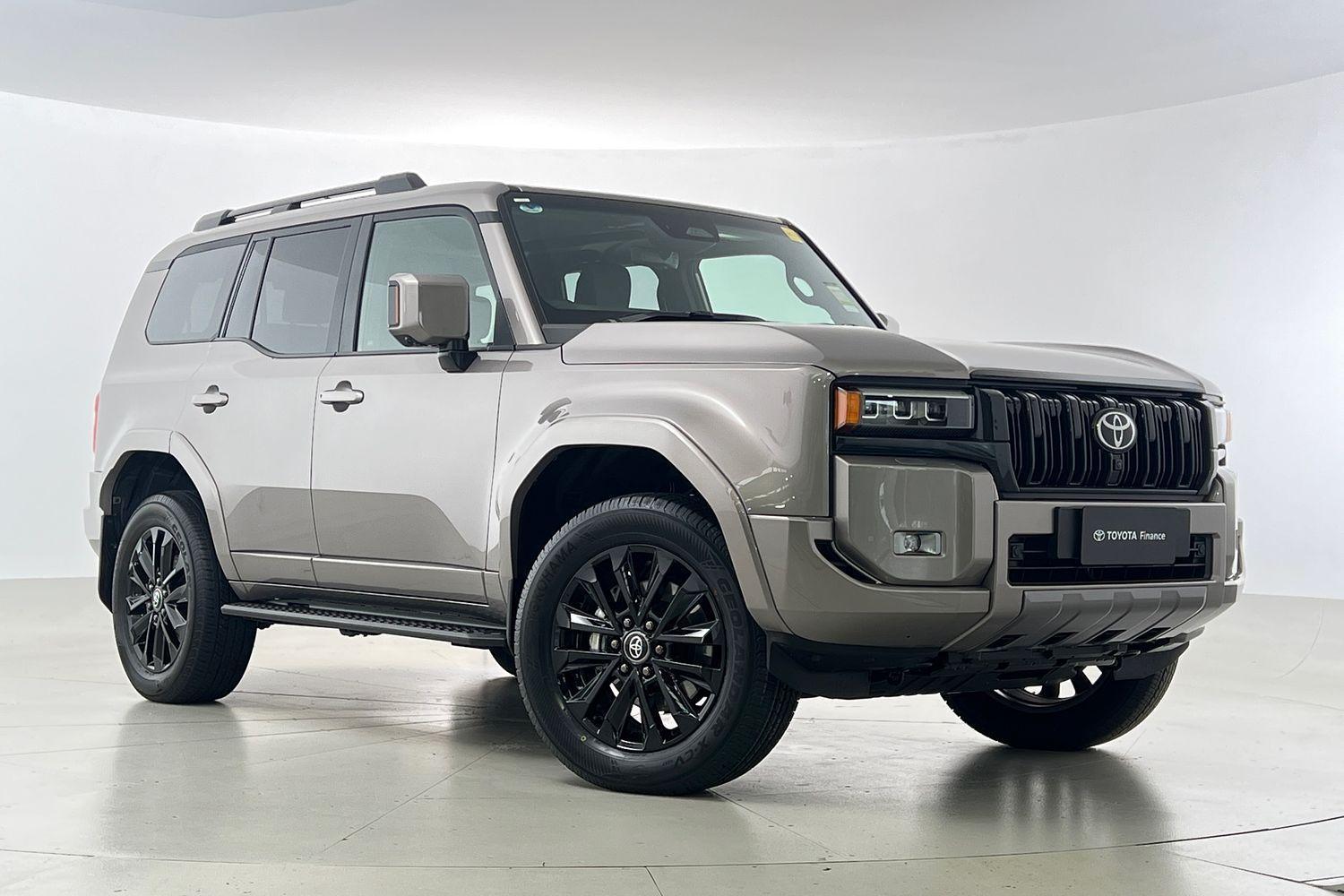 2024 Toyota Landcruiser Prado Kakadu in Bronze