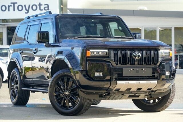 2024 Toyota Landcruiser Prado Kakadu in Black