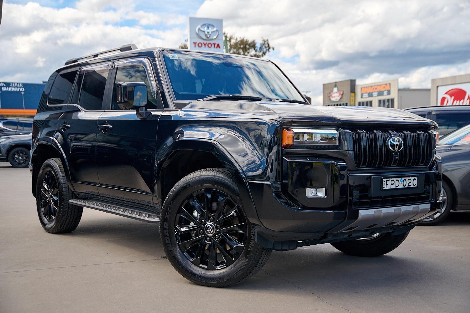 2025 Toyota Landcruiser Prado VX in Black