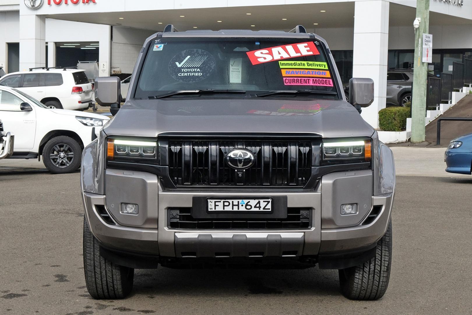 2025 Toyota Landcruiser Prado VX in Bronze