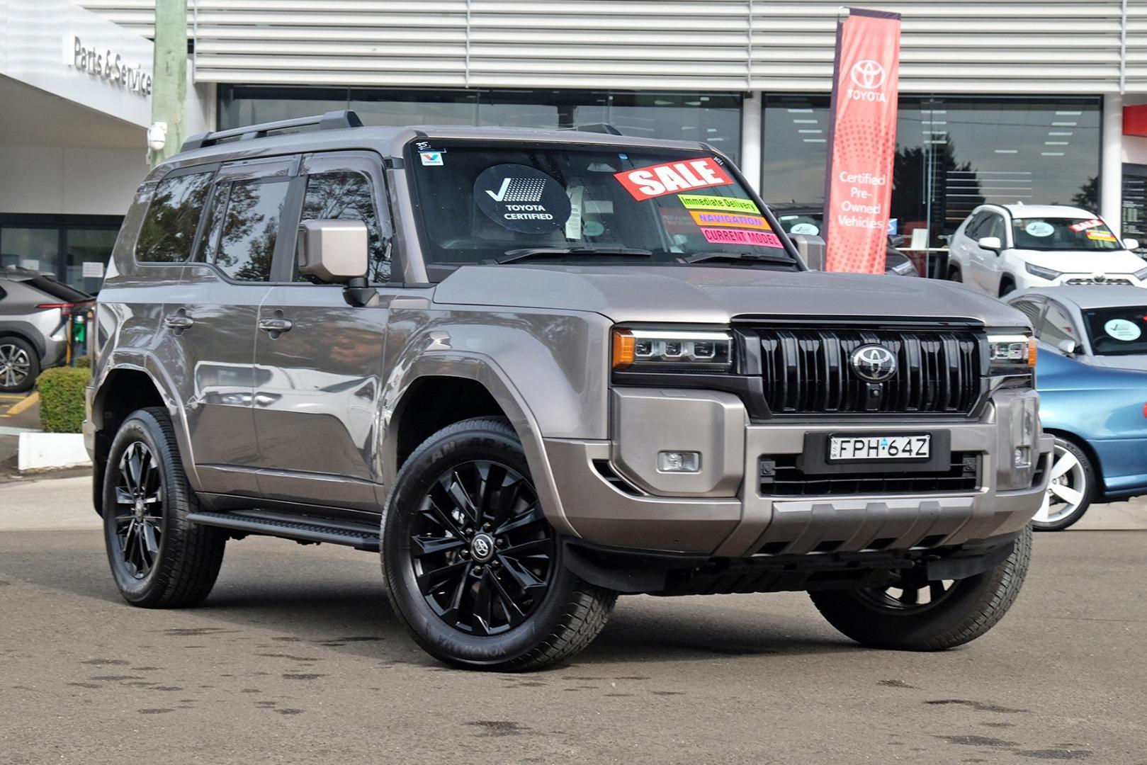 2025 Toyota Landcruiser Prado VX in Bronze