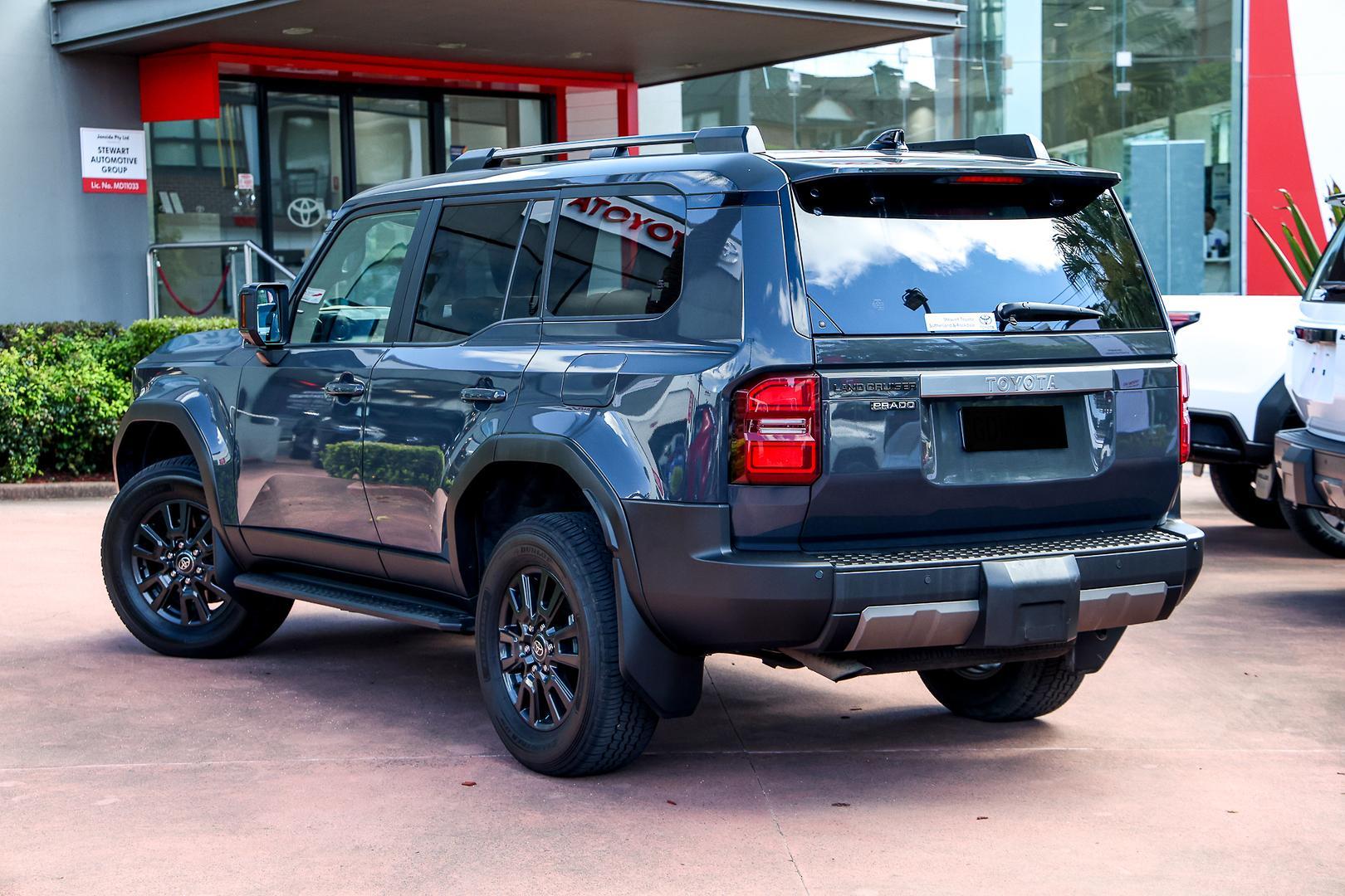 2024 Toyota Landcruiser Prado GXL in Grey