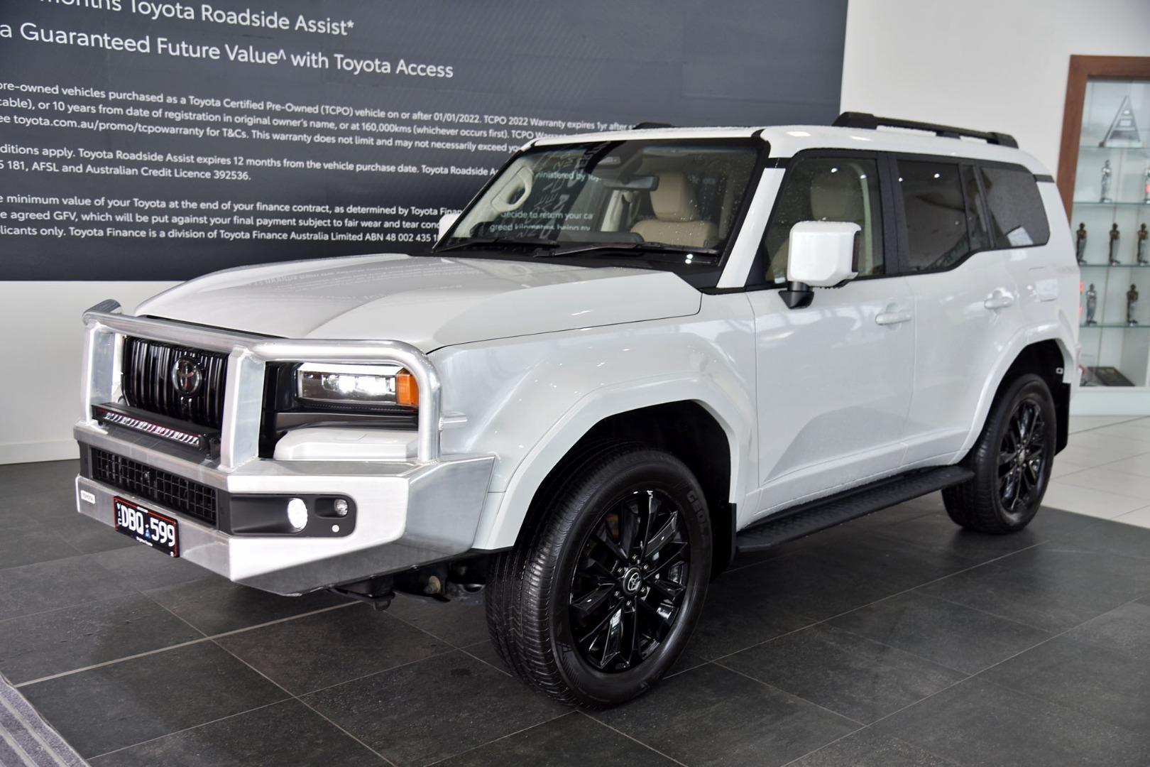 2024 Toyota Landcruiser Prado Kakadu in White