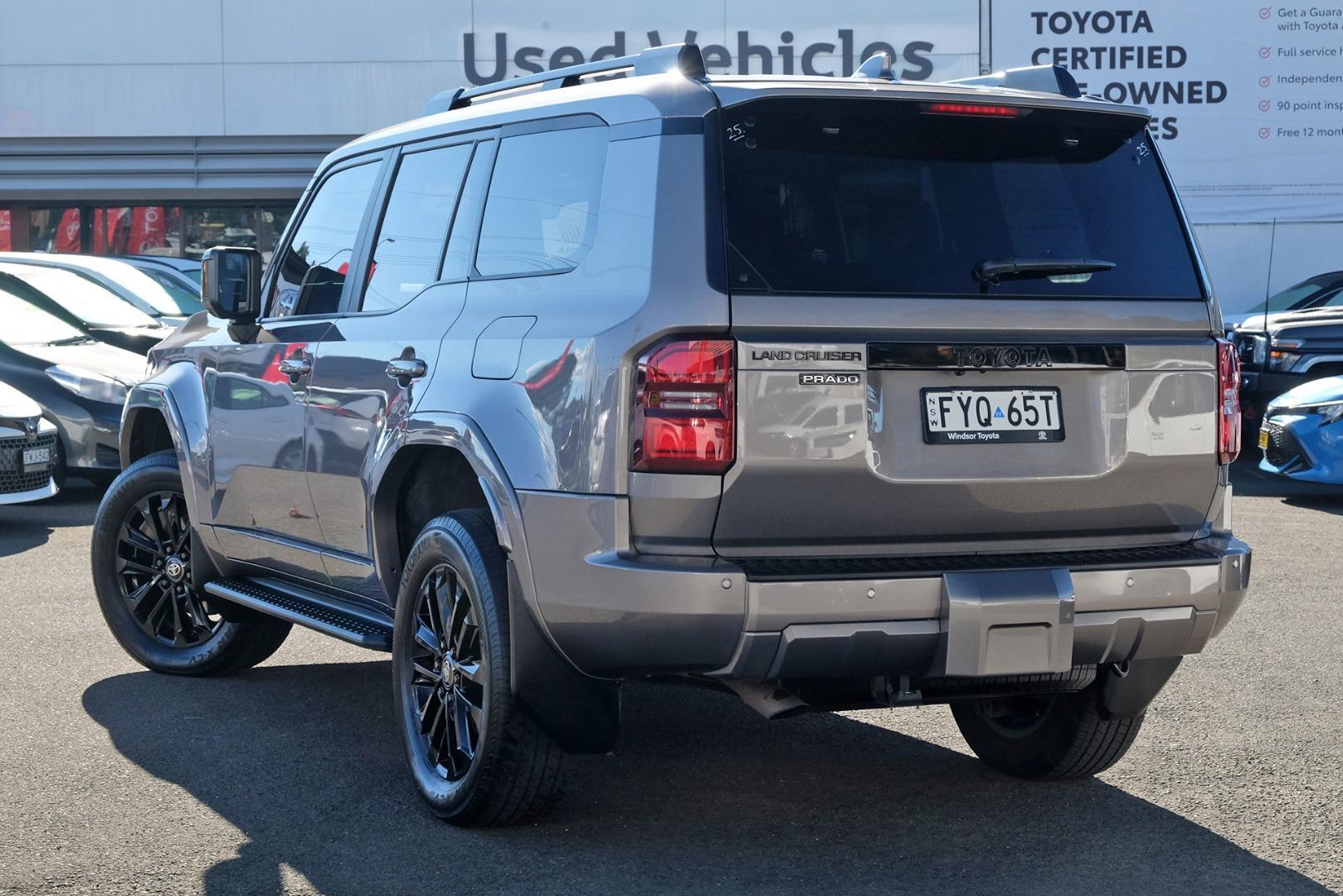 2025 Toyota Landcruiser Prado VX in Bronze