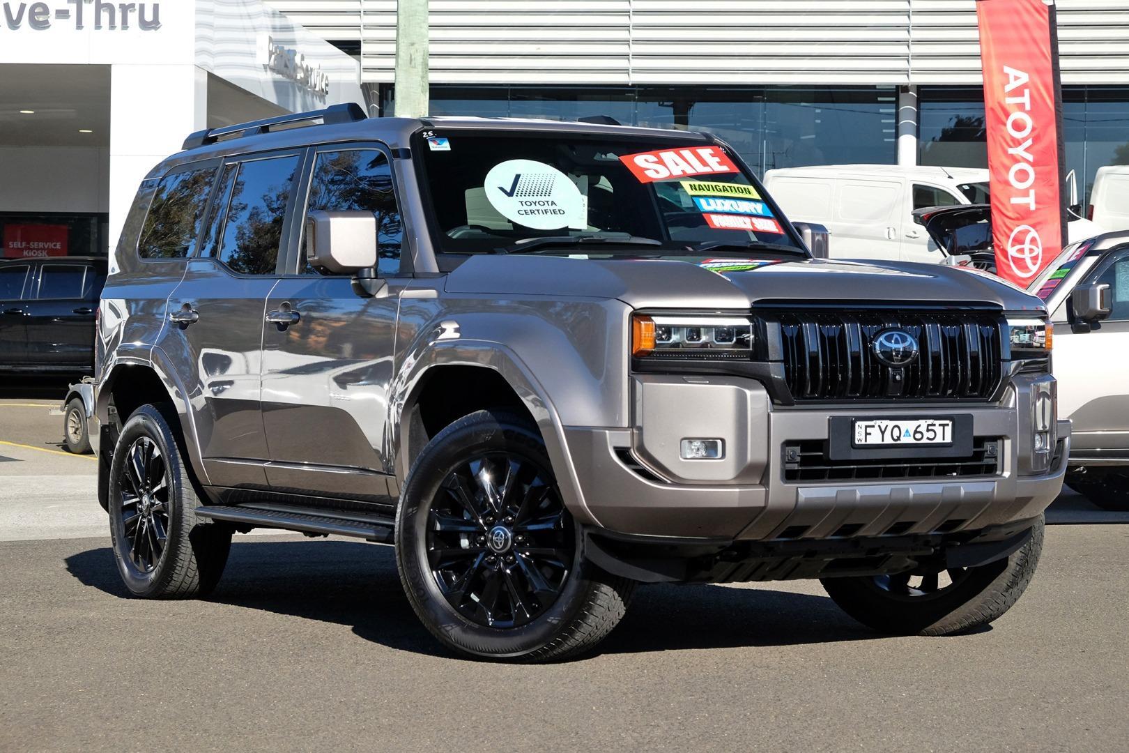2025 Toyota Landcruiser Prado VX in Bronze