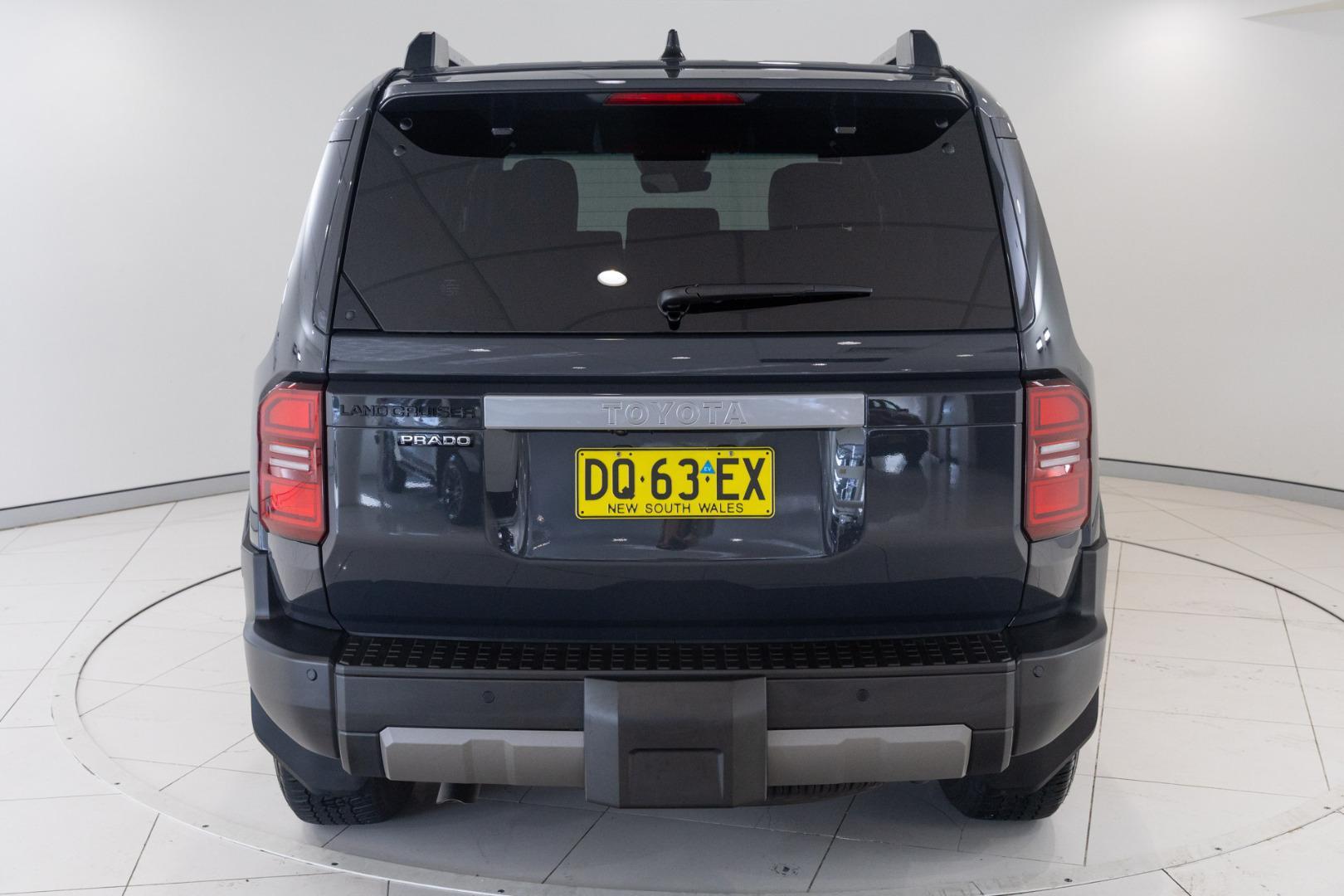 2025 Toyota Landcruiser Prado GXL in Grey