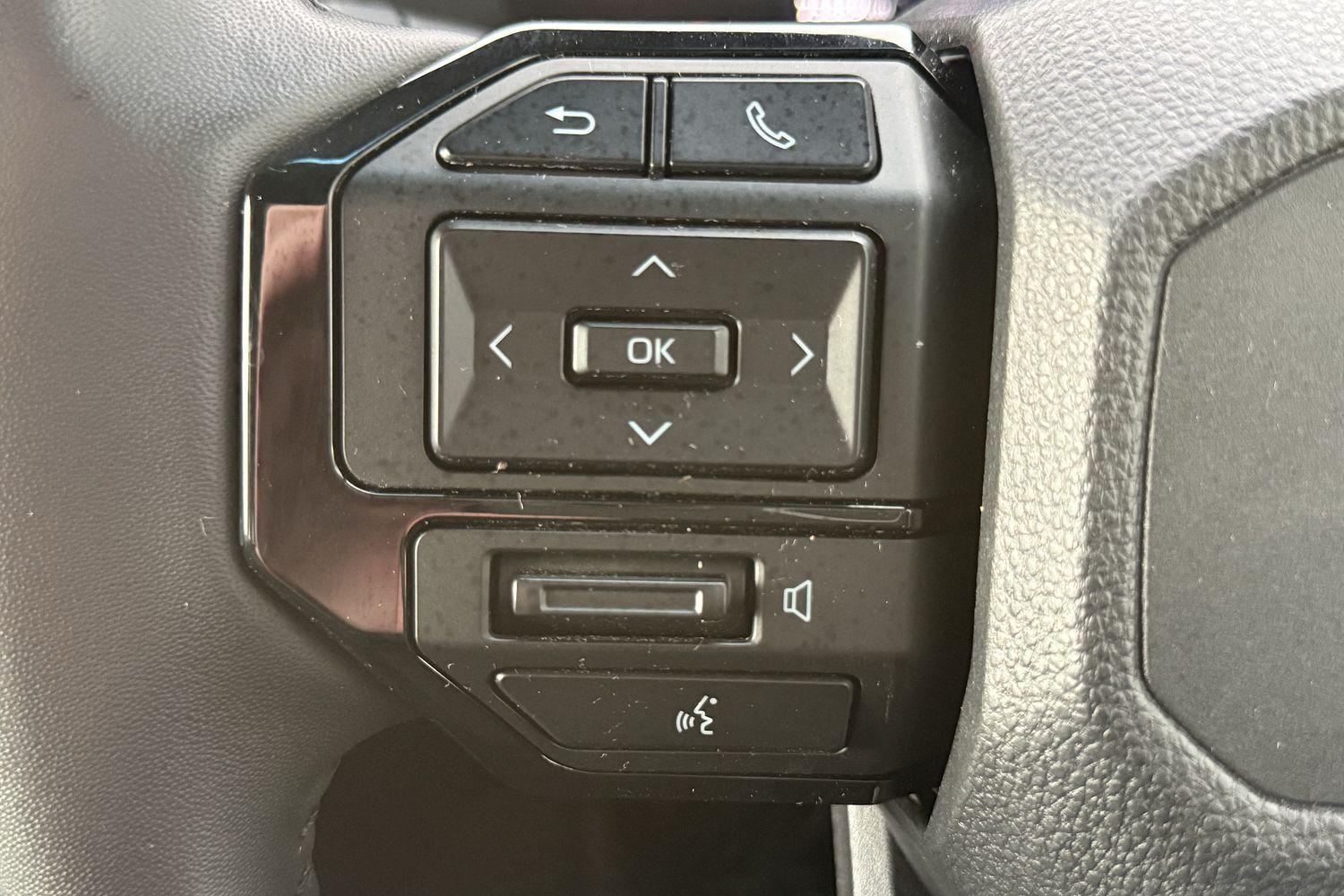 2024 Toyota Landcruiser Prado GXL in White