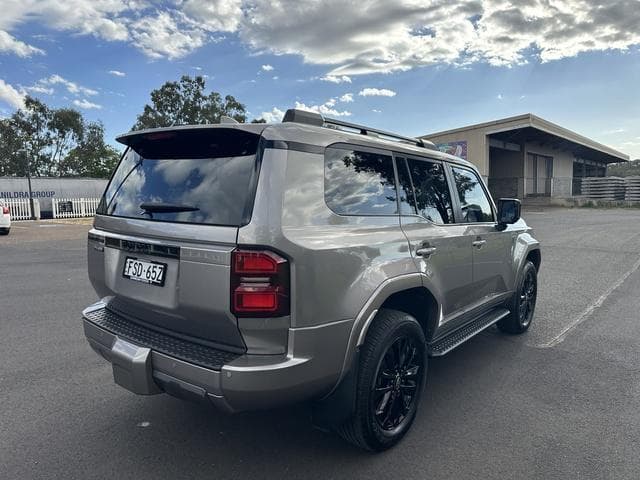 2024 Toyota Landcruiser Prado VX in Bronze