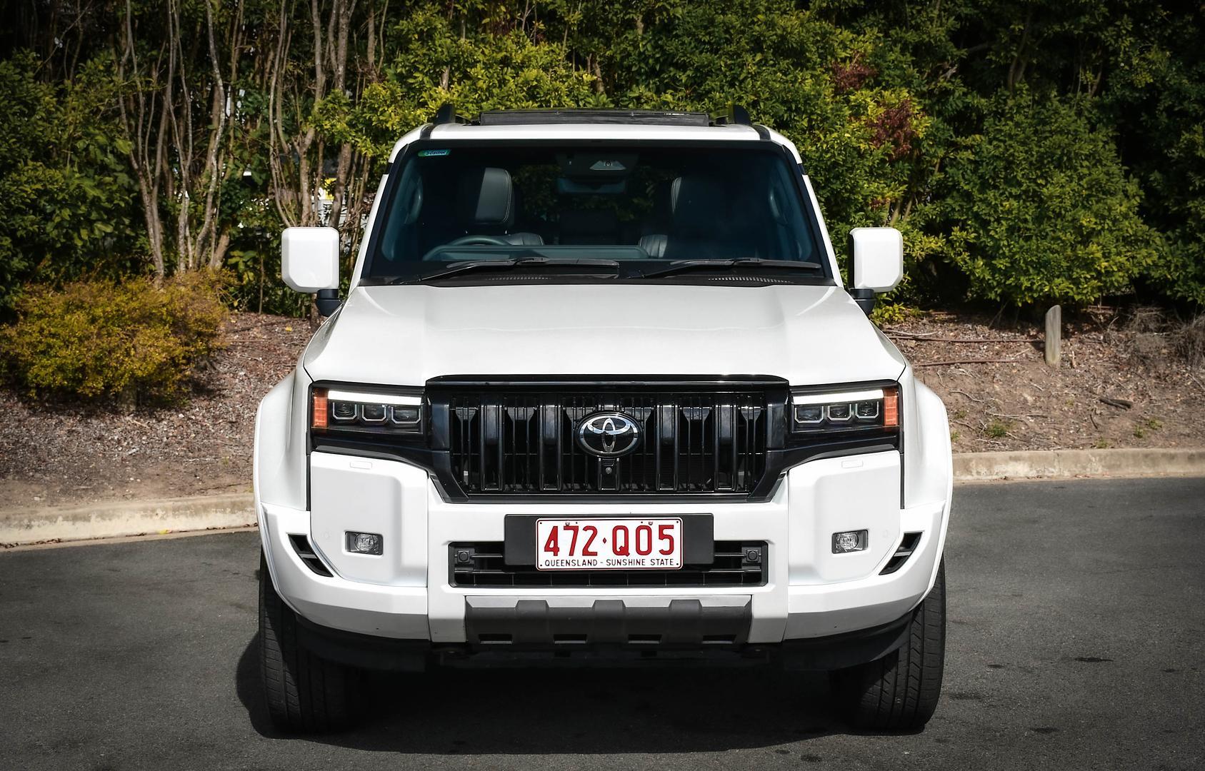 2024 Toyota Landcruiser Prado Kakadu in White