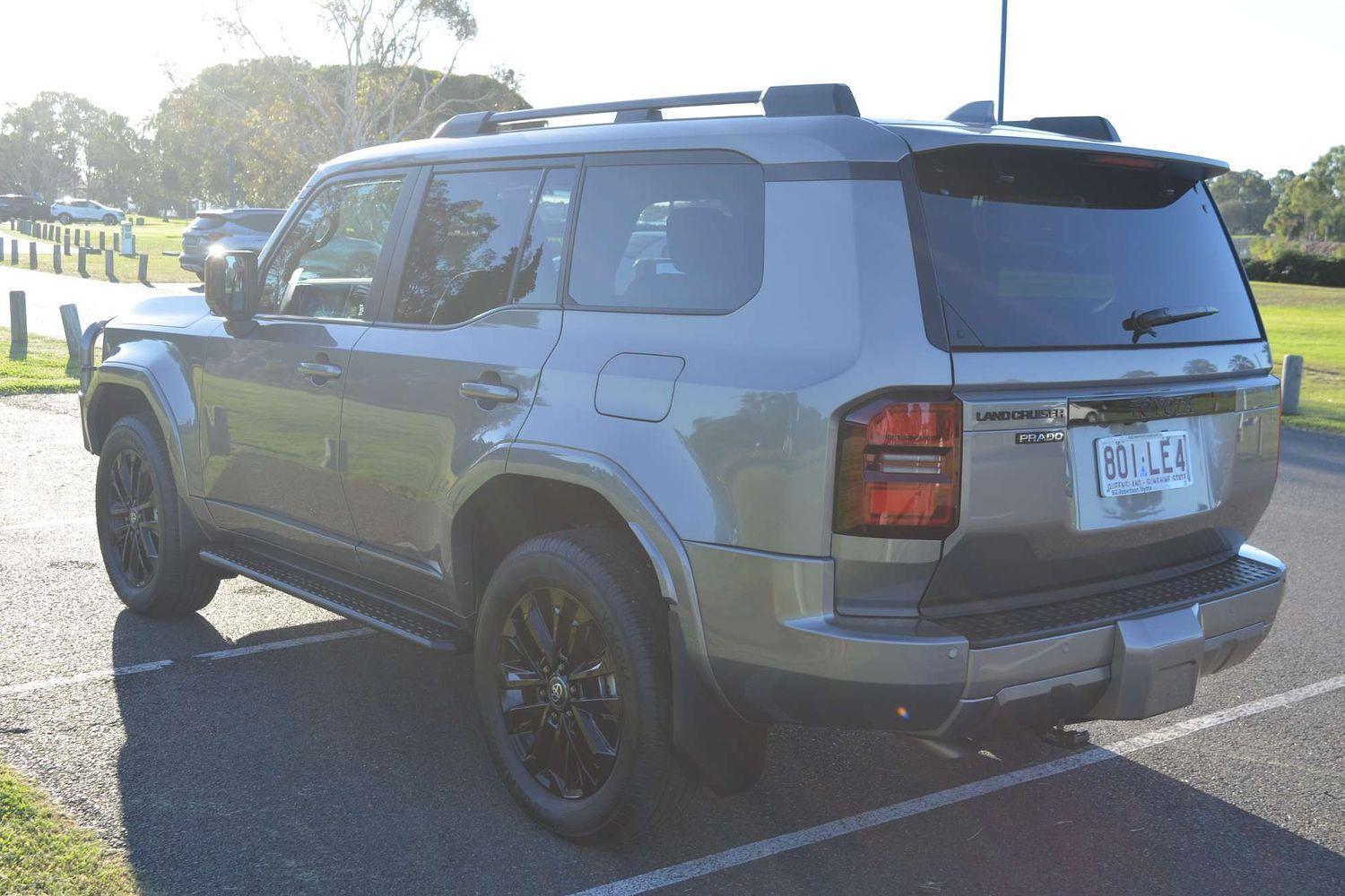 2024 Toyota Landcruiser Prado VX in Bronze