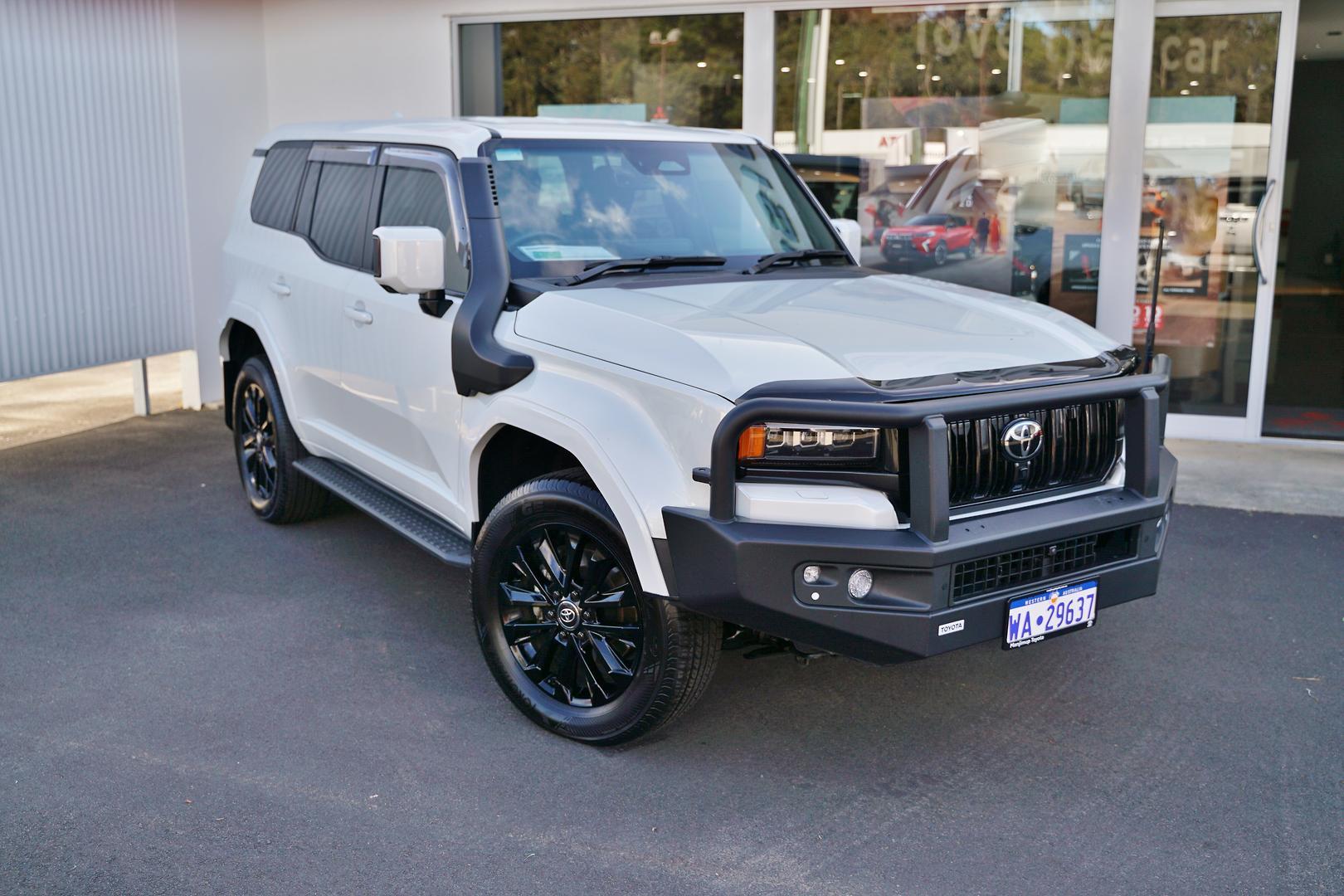 2024 Toyota Landcruiser Prado VX in White