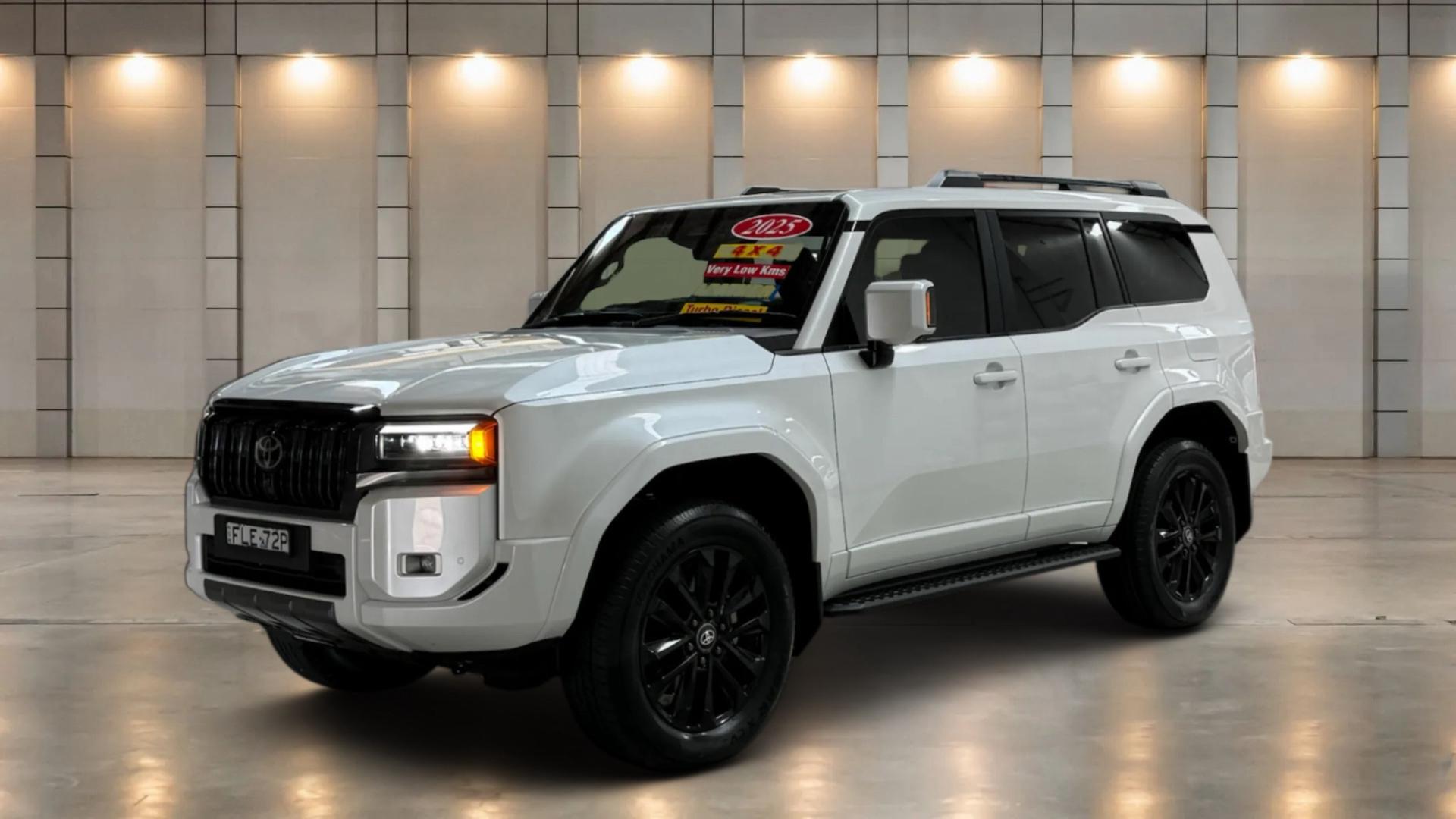 2025 Toyota Landcruiser Prado Kakadu in White
