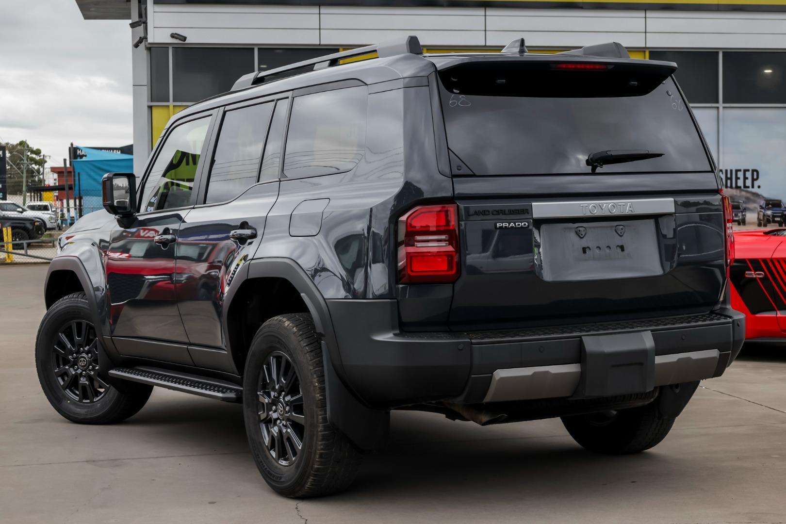 2025 Toyota Landcruiser Prado GXL in Grey