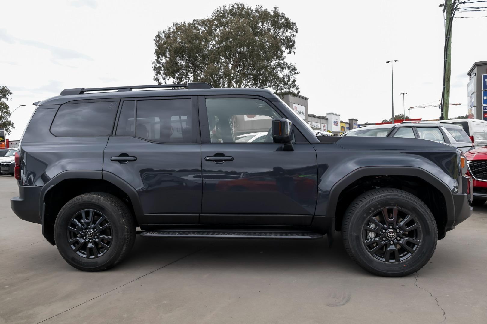 2025 Toyota Landcruiser Prado GXL in Grey