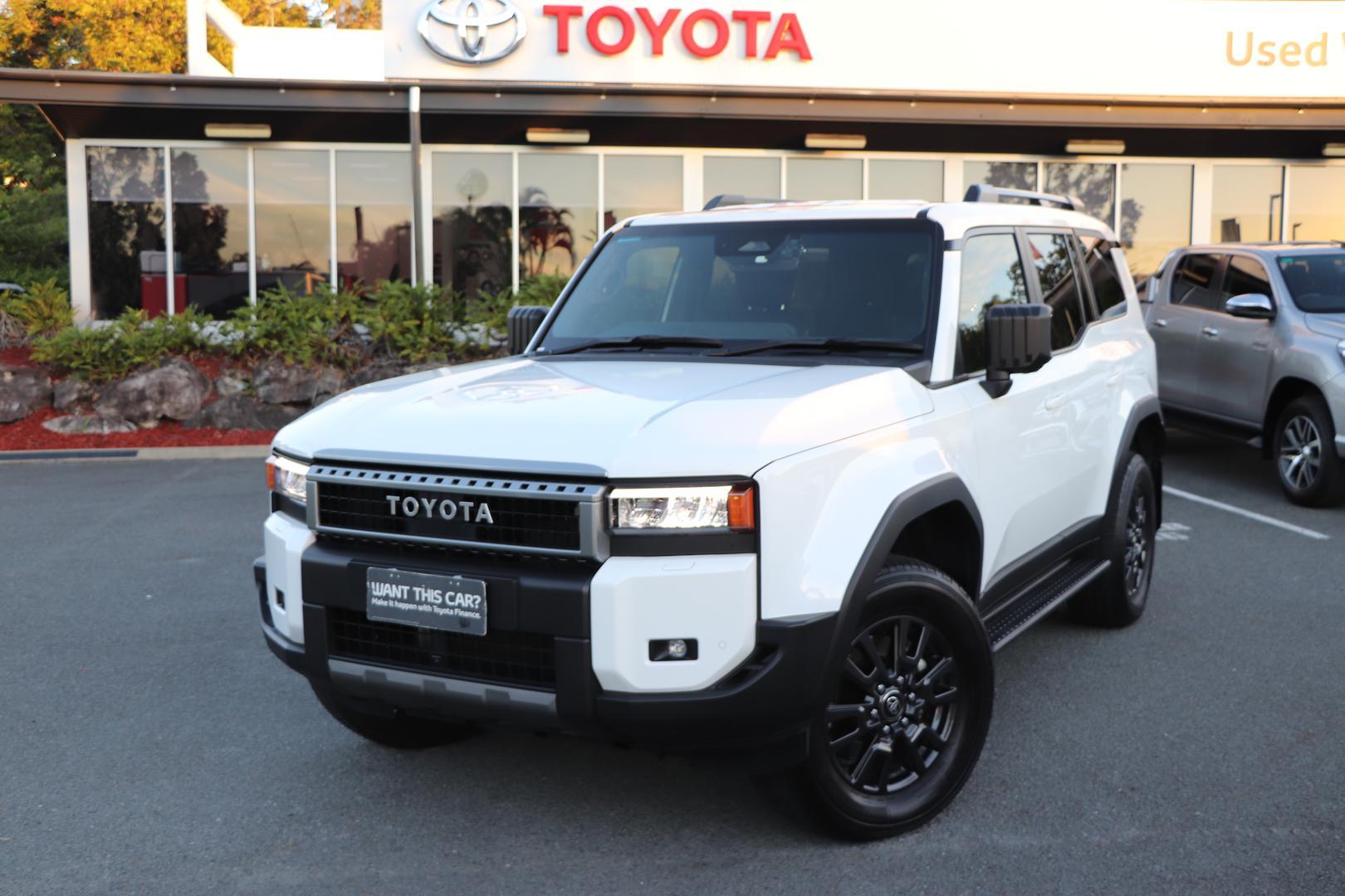 2024 Toyota Landcruiser Prado GXL in White